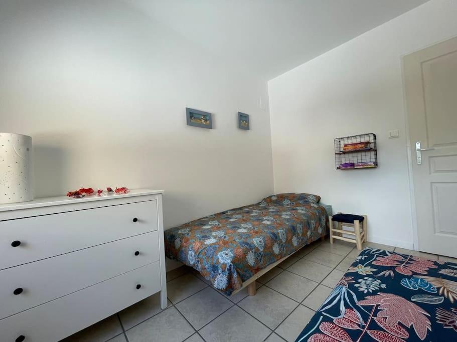 Charentaise 6-8 Personnes Avec Piscine Villa Tonnay-Charente Exteriör bild